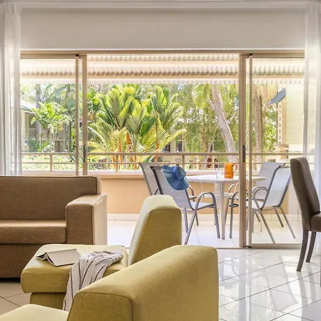 Mantra Amphora Hotel Palm Cove Exterior photo